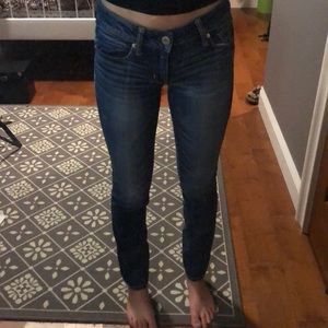 American Eagle skinny jeans! Size 2